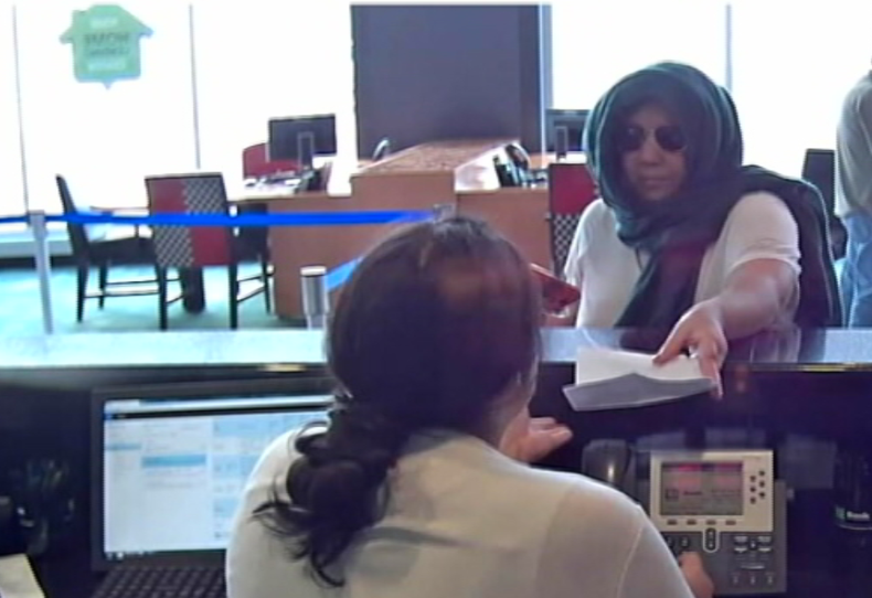 ROBO DE BANCO HIALEAH.png