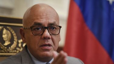 Líder del Congreso de Venezuela insta al diálogo con Biden