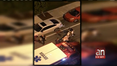 tres personas fueron apunaladas en el lobby de lujoso edificio del downtown