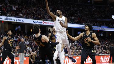 Nets superan a los Cavs y ligan su novena victoria