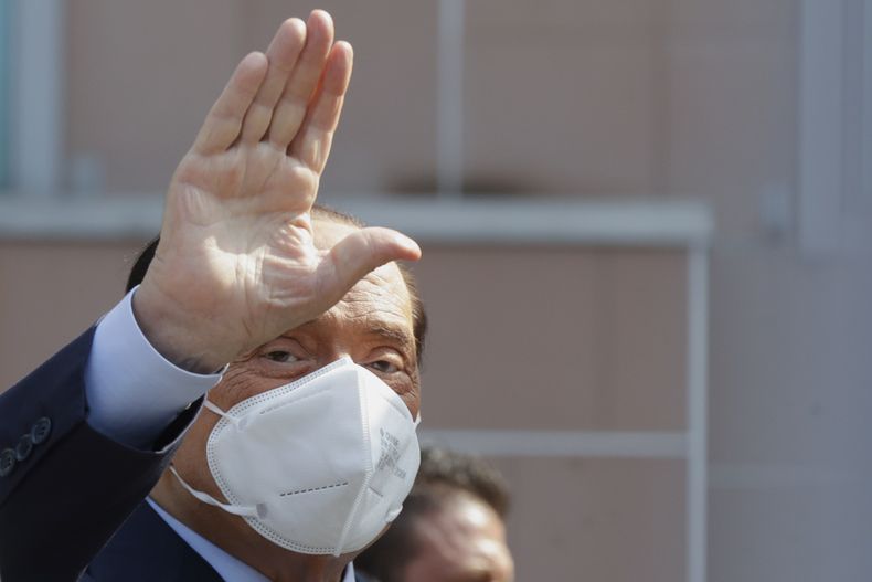EUR-GEN_CORONAVIRUS-BERLUSCONI-0.jpg