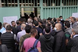 una libano en crisis elige a un nuevo parlamento