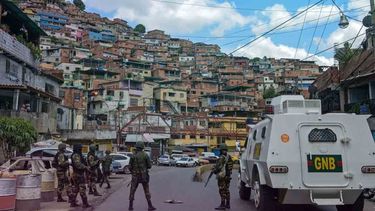 caracas: reportan nuevas detonaciones en la cota 905