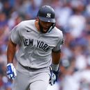 Amed Rosario de los Yankees de Nueva York luego de batear un jonrón en la victoria 2-0 ante los Cachorros de Chicago, el viernes 31 de julio de 2026, en Chicago. (AP Foto/Jessie Alcheh)