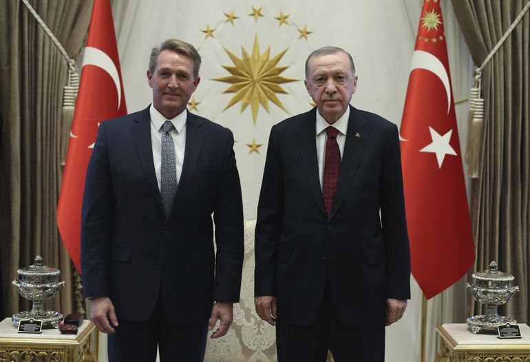 Asume nuevo embajador de EEUU en Turquía