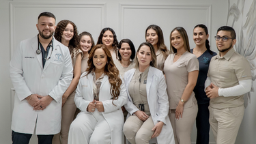 beauty by michelle medspa: michelle davis, la empresaria excepcional que transforma vidas con mas de 15,000 rostros cambiados en 29 anos