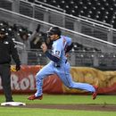 Mellizos remontan  y vencen a Tigres