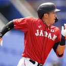 Fuente AP: Cachorros firma al jardinero japonés Seiya Suzuki