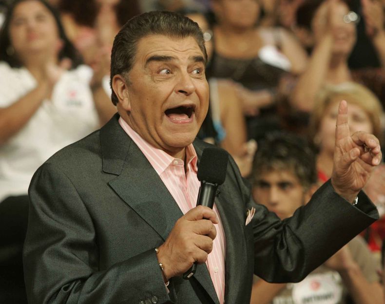 ESP-TEL_DON_FRANCISCO-MOMENTOS-0.jpg
