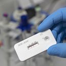 Oleada de pruebas de coronavirus crea confusión en EEUU