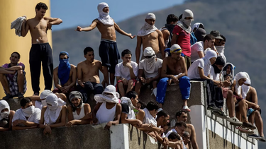 Denuncian que más de 400 presos son víctimas de extorsión por parte de los pranes en una cárcel del sur de Venezuela