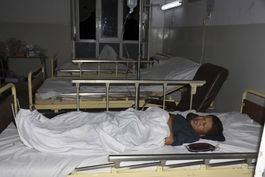 14 muertos en ataques con explosivos en afganistan
