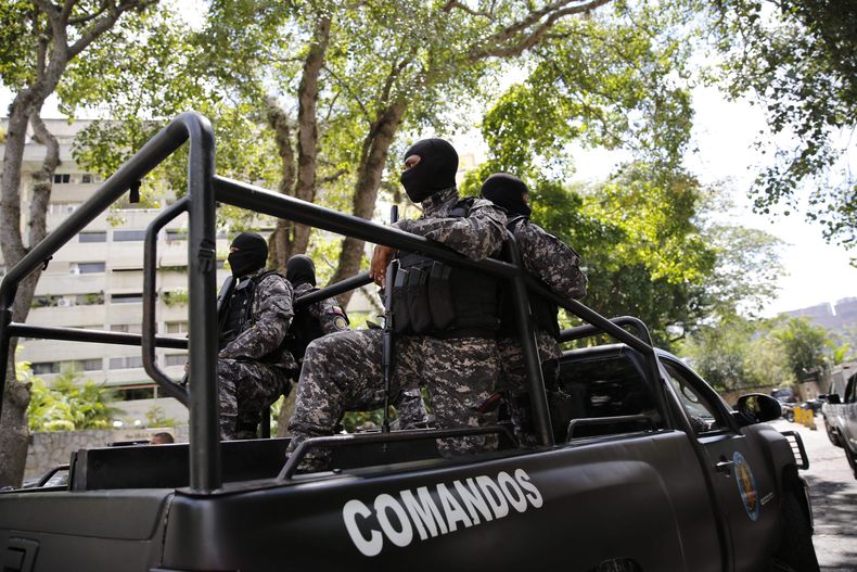 AMS-GEN_VENEZUELA-ALCALDE_FUGITIVO-1.jpg
