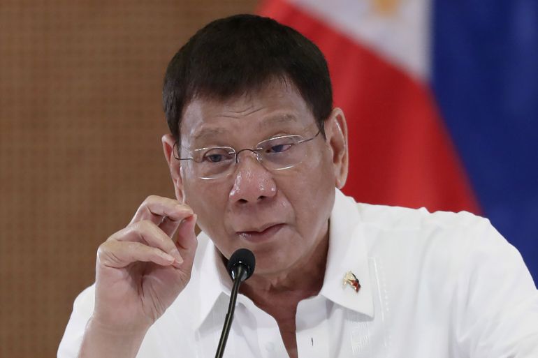 Presidente de Filipnas anuncia su retirada de la política