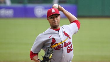 Pujols llega a 697 jonrones,  4to en lista histórica
