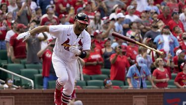 Rojos blanquean a Pujols y a Cardenales