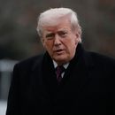 El presidente Donald Trump camina tras descender del Marine One en el Jardín Sur de la Casa Blanca, el miércoles 17 de diciembre de 2025, en Washington. (AP Foto/Mark Schiefelbein) El presidente Donald Trump camina tras descender del Marine One en el Jardín Sur de la Casa Blanca, el miércoles 17 de diciembre de 2025, en Washington. (AP Foto/Mark Schiefelbein)