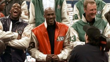 Felices 75: Cleveland recibe a los grandes de la NBA