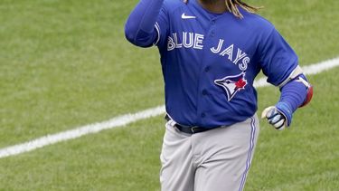 Matz deslumbra y Jays vencen a Reales