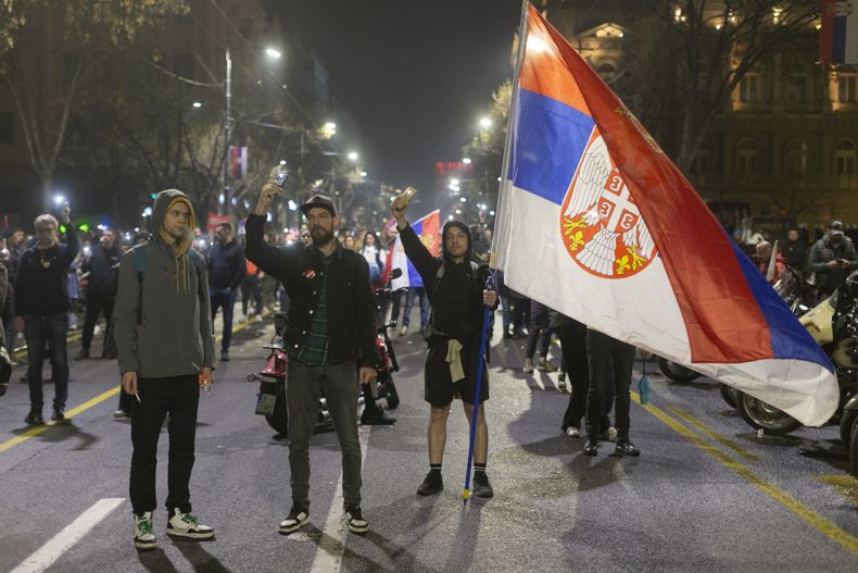 Protesta contra la corrupción en Belgrado, Serbia, el 15 de marzo de 2025. (AP Foto/Marko Drobnjakovic)