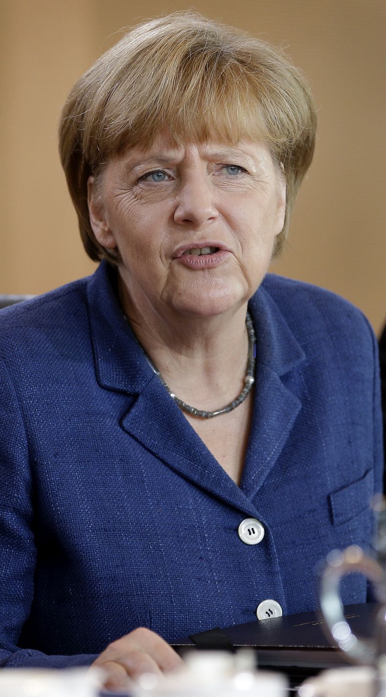 La canciller alemana, Angela Merkel, a su llegada a la reuni&oacute;ns semanal del gabinete en la canciller&iacute;a, Berl&iacute;n, el 9 de julio de 2014. Un estrecho aliado de Angela Merkel dijo el jueves que la canciller alemana &ldquo;no se ha diverti