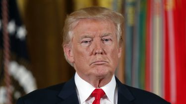 El presidente Trump dice que no dejará de tuitear