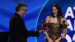 lista parcial de ganadores del latin grammy