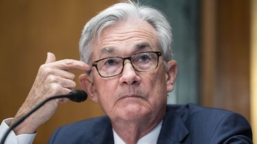 Powell: Fed subirá tasas hasta que se controle la inflación
