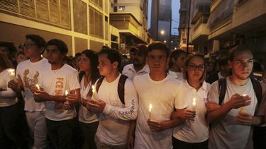 Venezuela: Maduro sube salario mínimo en medio de protestas