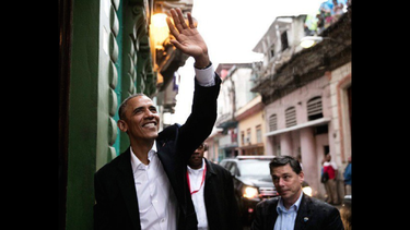 llegada y salida de obama a la paladar san cristobal en centro habana