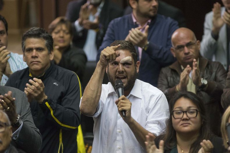 AMS-GEN_VENEZUELA-CRISIS_POLITICA-0.jpg