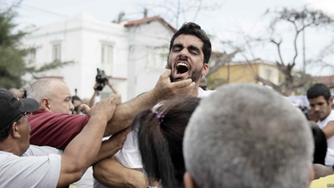 desde la carcel, el sexto insta a los cubanos a no bajar la cabeza