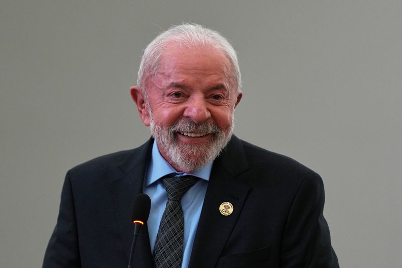 El presidente brasileño Luiz Inácio Lula da Silva en la cumbre del G20 en Johannesburgo, Sudáfrica, el 23 de noviembre del 2025. (AP foto/Misper Apawu)