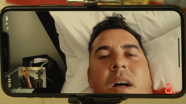 cubanos atrincherados en barco en islas caiman son desalojados y puestos en cuarentena