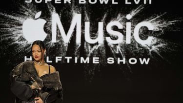 Rihanna promete espectáculo de Super Bowl lleno de música