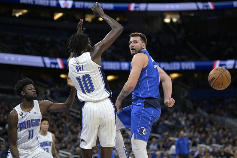 DEP-BAS MAVERICKS-MAGIC