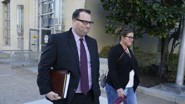 Declaran culpable a exempleado de Angelinos en caso Skaggs
