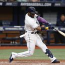 Con jonrones de Lowe y Yandy, Rays superan a Guardianes