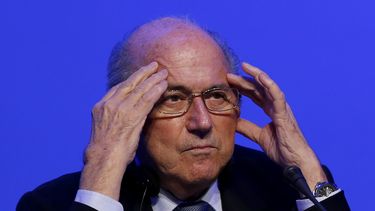 americateve | El presidente de la FIFA, Joseph Blatter, participa en una conferencia de prensa del congreso de la FIFA el mi&eacute;rcoles, 12 de junio de 2014, en Sao Paulo. (AP Photo/Julio Cortez)
