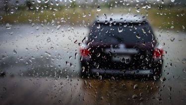 las lluvias continuaran durante el fin de semana