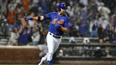 Lindor impulsa 3 carreras y Mets derrotan a Filis