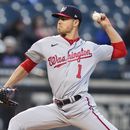 MacKenzie Gore, de los Nacionales de Washington, lanza en el juego del miércoles 26 de abril frente a los Mets de Nueva York (AP Foto/Frank Franklin II)