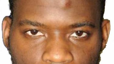 americateve | Foto difundida por la Polic&iacute;a Metropolitana el jueves. 19 de diciembre del 2013 de Michael Adebolajo, culpable de asesinar al soldado Lee Rigby y condenado a cadena perpetua. (Foto AP/Polic&iacute;a Metropolitana)