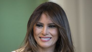 Melania Trump no va a Davos, visita museo de Holocausto