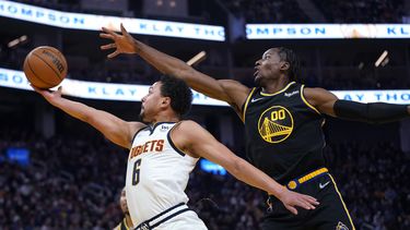 Morris regresa para impulsar a los Nuggets ante los Warriors