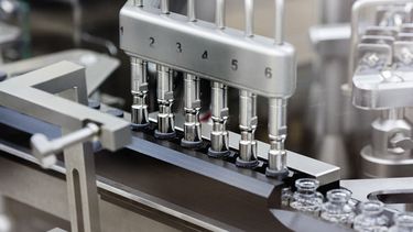 EEUU: Reguladores autorizan tratamiento contra COVID-19