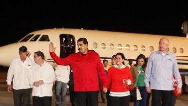 americateve | El presidente Nicolás Maduro arribó este domingo a la Cumbre Extraordinario del Alianza Bolivariana para los Pueblos de Nuestra América ? Tratado de Comercio de los Pueblos (Alba) en Cuba para coordinar protocolos de actuación y prevención ante la amenaza