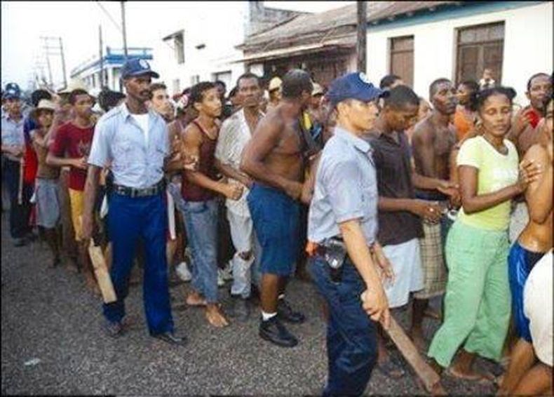 Participantes en el "Foro Raza y Cubanidad", alertan que la población afrodescendiente podría ser también la más desfavorecida en un escenario de transición.