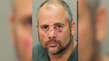 nuevos detalles: el hombre agredido brutalmente y luego arrestado por un policia en un walmart es de origen cubano