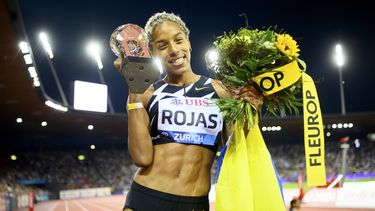 Recibimiento apoteósico a Yulimar Rojas en Venezuela